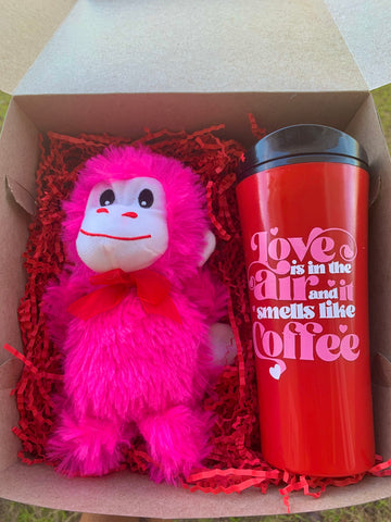 Valentine’s Day coffee mug gift box